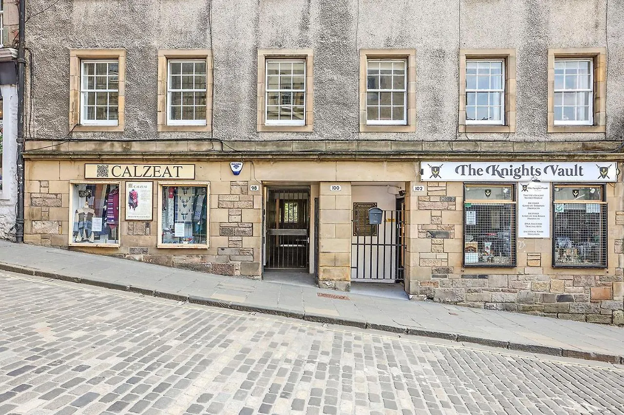 Joivy Heart Of Grassmarket Apartment Edinburgh United Kingdom