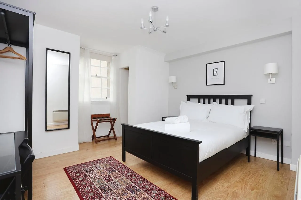 Joivy Heart Of Grassmarket Apartment Edinburgh